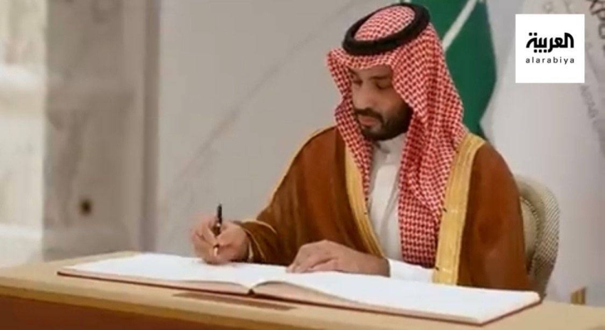 تستطيع على المستوى الشخصي أن تطبق سلوك سيدنا القدوة الملهم ( #محمد_بن_سلمان ) على مسيرة حياتك بالتالي :

- تخلص من المشتتات ومن ما لا نفع فيه ورتب أولوياتك ووقتك 

- إستغل واستثمر إمكانياتك على أكمل وجه , إستثمر في نفسك وفي أبنائك ولا تترك أمرًا معطلًا حولك 

- تحمل المسؤولية
