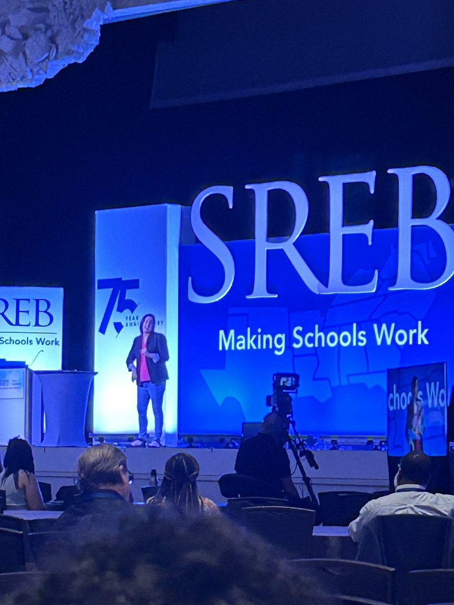 bmm628's tweet photo. Thank you @KelseyTainsh for your beautiful story of becoming better rather than bitter. #SREBSummer https://t.co/ZwhUXqFUFY