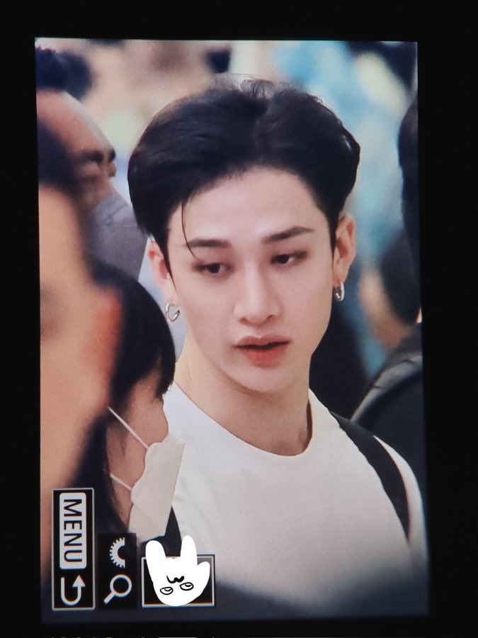 minhosakka's tweet photo. bf mong sweet pero hindi kunsintidor "babe, i need to know why you're mad. please don't ignore me lang. you have to tell me the problem po" https://t.co/PfIE5FvXTS