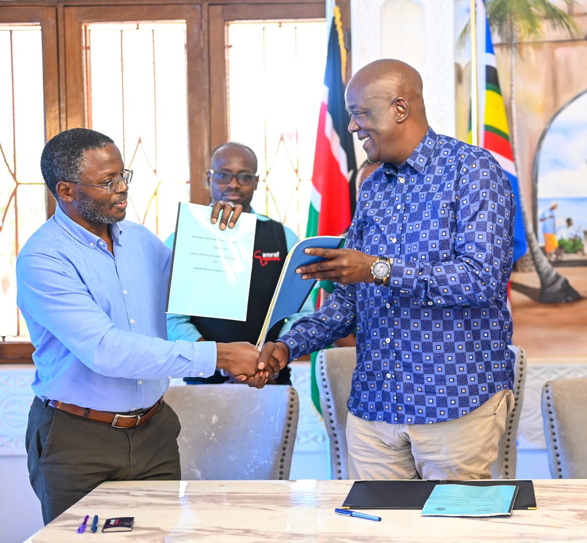 Amref_Kenya's tweet image. Today, led by our Country Director, @NdiranguWanjuki, we have signed a partnership agreement with His Excellency, @GideonMungaroM, Governor, @KilifiCountyGov. This is a major step towards strengthening our partnership, providing a clear framework of cooperation and collaboration…