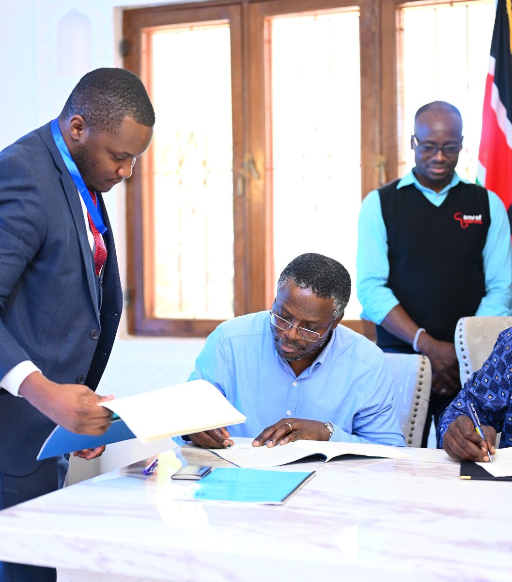 Amref_Kenya's tweet image. Today, led by our Country Director, @NdiranguWanjuki, we have signed a partnership agreement with His Excellency, @GideonMungaroM, Governor, @KilifiCountyGov. This is a major step towards strengthening our partnership, providing a clear framework of cooperation and collaboration…