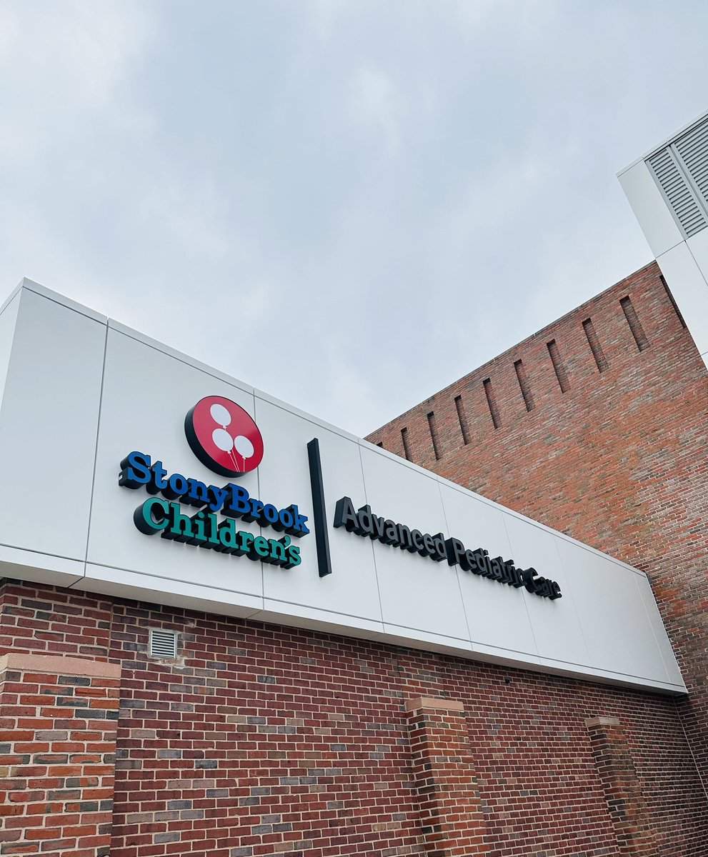 StonyBrookMed's tweet image. Good morning from Advanced Specialty Care at #LakeGrove - NOW OPEN at @SmithHavenMall! Welcome to our newest and most spacious, multispecialty care facility: bit.ly/3XTqhmi #WeAreStonyBrookMedicine