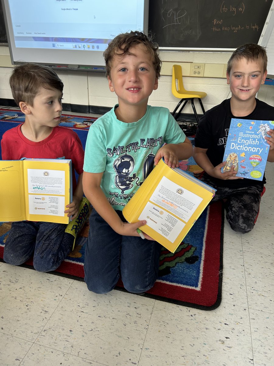 CDSBEO's tweet photo. The Rotary Club of Cornwall Sunrise graciously gifted “Dictionaries 4 Life” to all Grade 2 &amp; 3 students attending our Summer Learning Program in the Cornwall area. Thank you to Mrs. Jennifer Deschamps and the Rotary Club of Cornwall Sunrise for their generosity!

#CDSBEOLearning https://t.co/AmDjHIESg8