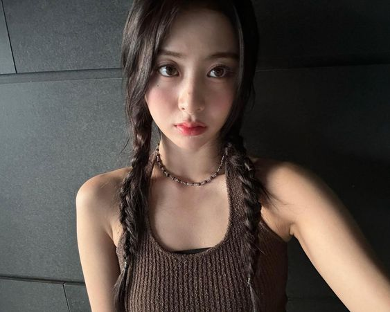 clstlyves's tweet photo. sorry guys di ako nakapag ayos today 🥺 #simpleperson https://t.co/gdbsK6pJoe