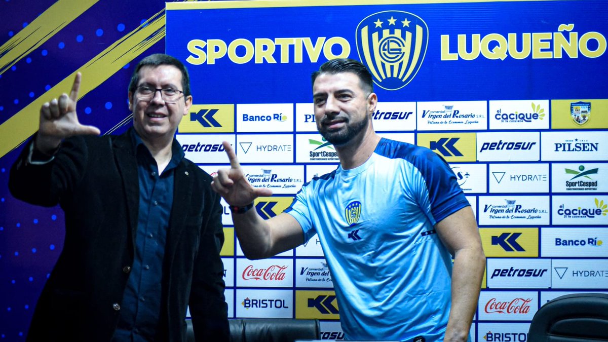 "Dios quiso que estemos aquí, espero primero conseguir cosas importantes para la gente del Club, MIENTRAS ESTOY EN EL <a href="/SpLuquenOficial/">Sportivo Luqueño</a> NO VOY a hablar con ningún dirigente de alguna propuesta de ir a otra institución"
LO DIJO <a href="/elemperador5/">Julio Cesar Caceres</a> y punto.