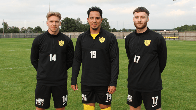 #Pitchero
hucknalltownfc.co.uk/news/new-playe…