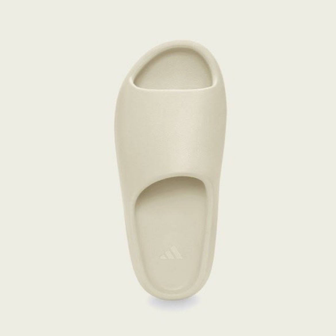 SNKR_TWITR (@snkr_twitr) on Twitter photo AD: Yeezy Slides ‘Bone’ restocking 8/3 
Direct Links from last restock 
Finishline bit.ly/3PL1jAo
JDSports bit.ly/3PF0Hg0 AD: Yeezy Slides ‘Bone’ restocking 8/3 
Direct Links from last restock 
Finishline bit.ly/3PL1jAo
JDSports bit.ly/3PF0Hg0