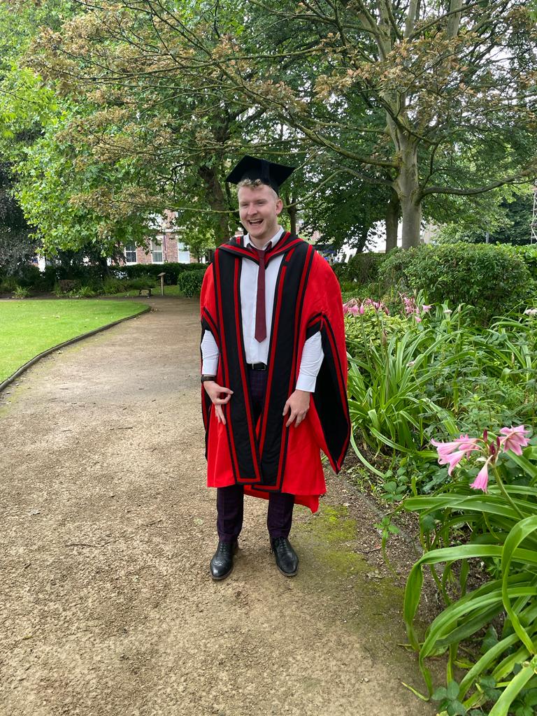 DrPatBallantyne's tweet photo. Had a great day celebrating getting the PhD with family and friends yesterday! ✌🏻❤️ #LivUniGrad thanks to everyone @geodatascience @livunigeog who made this possible, and shout out to the two GOAT supervisors @alexsingleton @Lesmian https://t.co/2xnwH8KS3Z