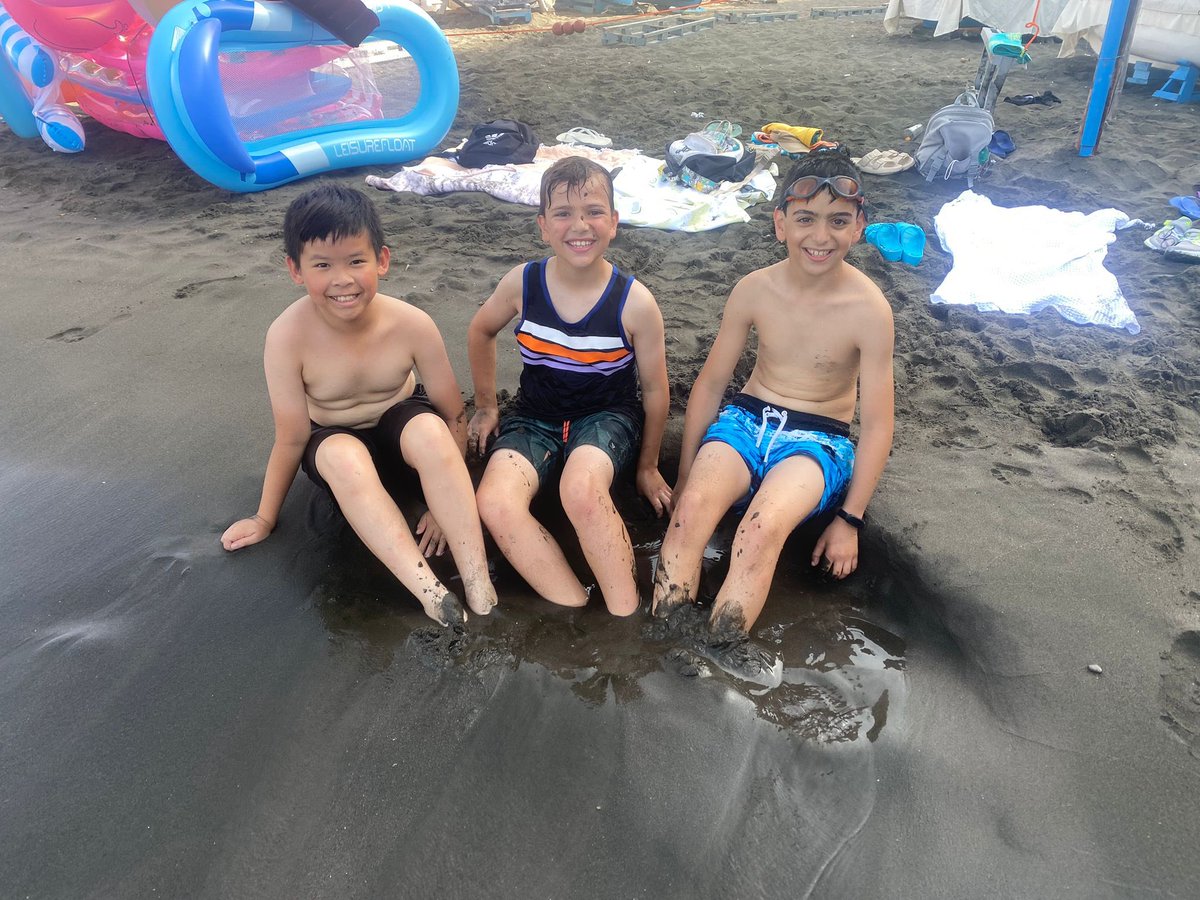 HomefieldSchool's tweet image. Boys started the day with a cool swim this morning and sandcastle building! #italy2013🇮🇹 #sandcastles #swim #beach #Naples #creatingmemoriessince1870