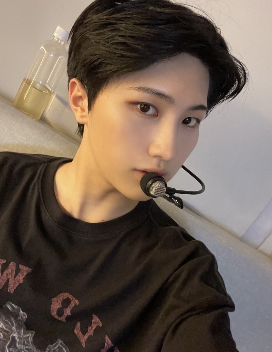 진짜 요새 행복해 …진짜로 
고마워 땡스야 ❤️

#최태훈 #TAEHUN