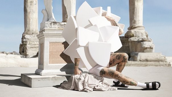 Congrats to Gerwyn Davies, winner of this year’s $20,000 Olive Cotton Award for photographic portraiture for his work 'Replica' (pictured)

The 2023 finalist exhibition on view at Tweed Regional Gallery, NSW, 14 July - 24 Sept 2023
#olivecottonaward #artaward