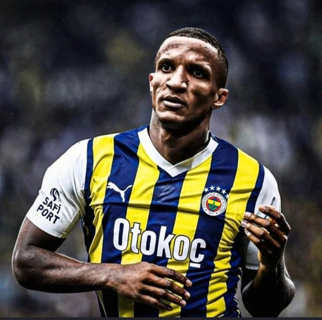 FENERBAHÇE SPOR KULÜBÜ DURDURULAMIYOR 🔥

Rodrigo Becao Fenerbahçe'de 💛💙

#DünyaFenerbahçelilerGünü 
#YaşaFenerbahçe