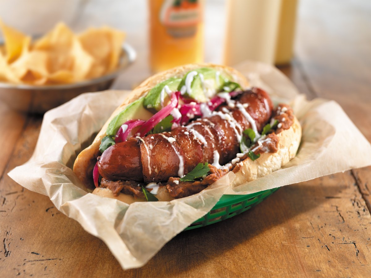 TasteofPork's tweet image. What’s your favorite way to dress your dog? Happy National Hot Dog Day! 🌭

#nationalporkboard #porkcheckoff #pork #NationalHotDogDay #grilling #grillingseason