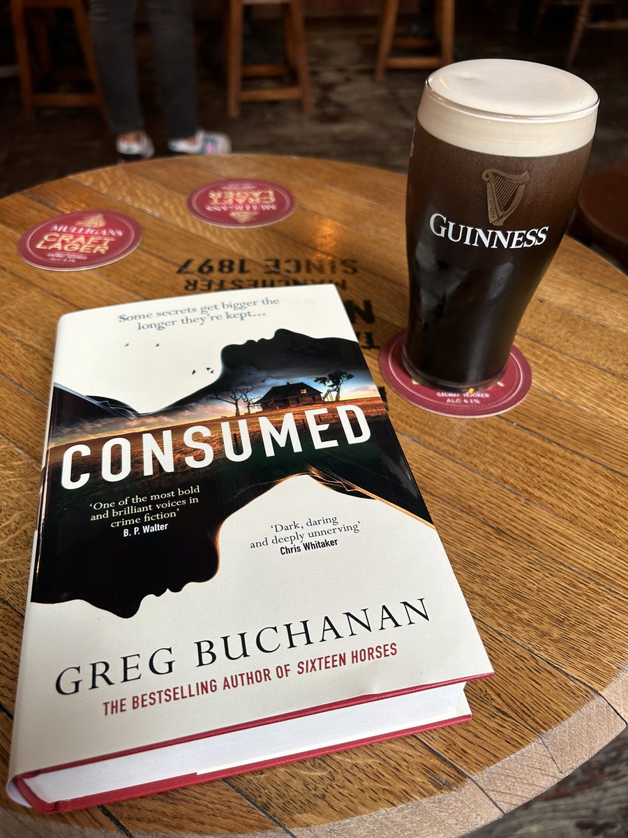 benreed93's tweet photo. Fav pub ✅
Fav pint ✅ 
Fav author @gregbuchanan ✅ https://t.co/PgxqKVaFj0