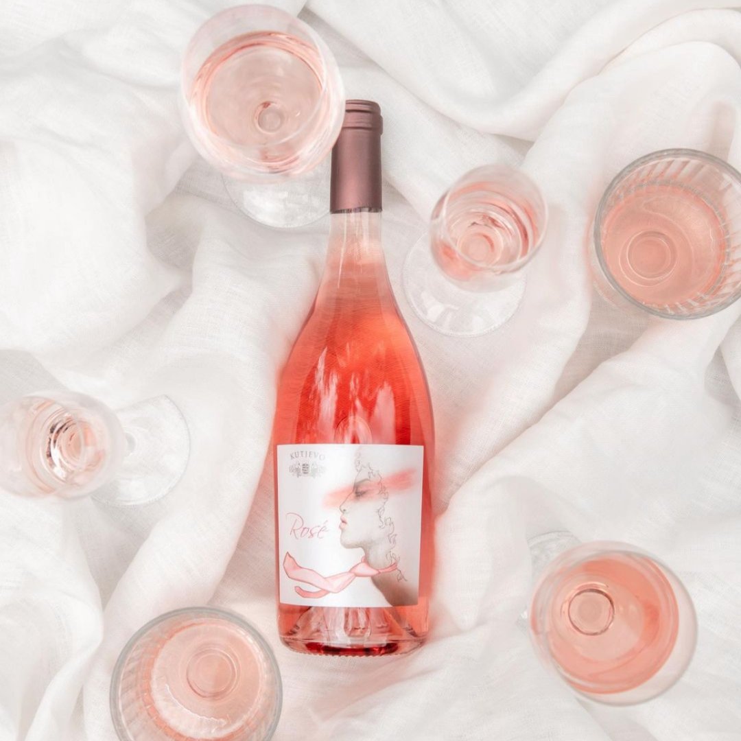 Kutjevo Rosé has been a crowd pleaser for the last few years, and the new vintage is now available by the case (12 bottles) or half case (6 bottles) through our web shop.

croatiaunpacked.com/product-page/k…

@kutjevo_vinarija
 
#rosé#roséallday #patioseason #roséwine #summerwine #rosewine