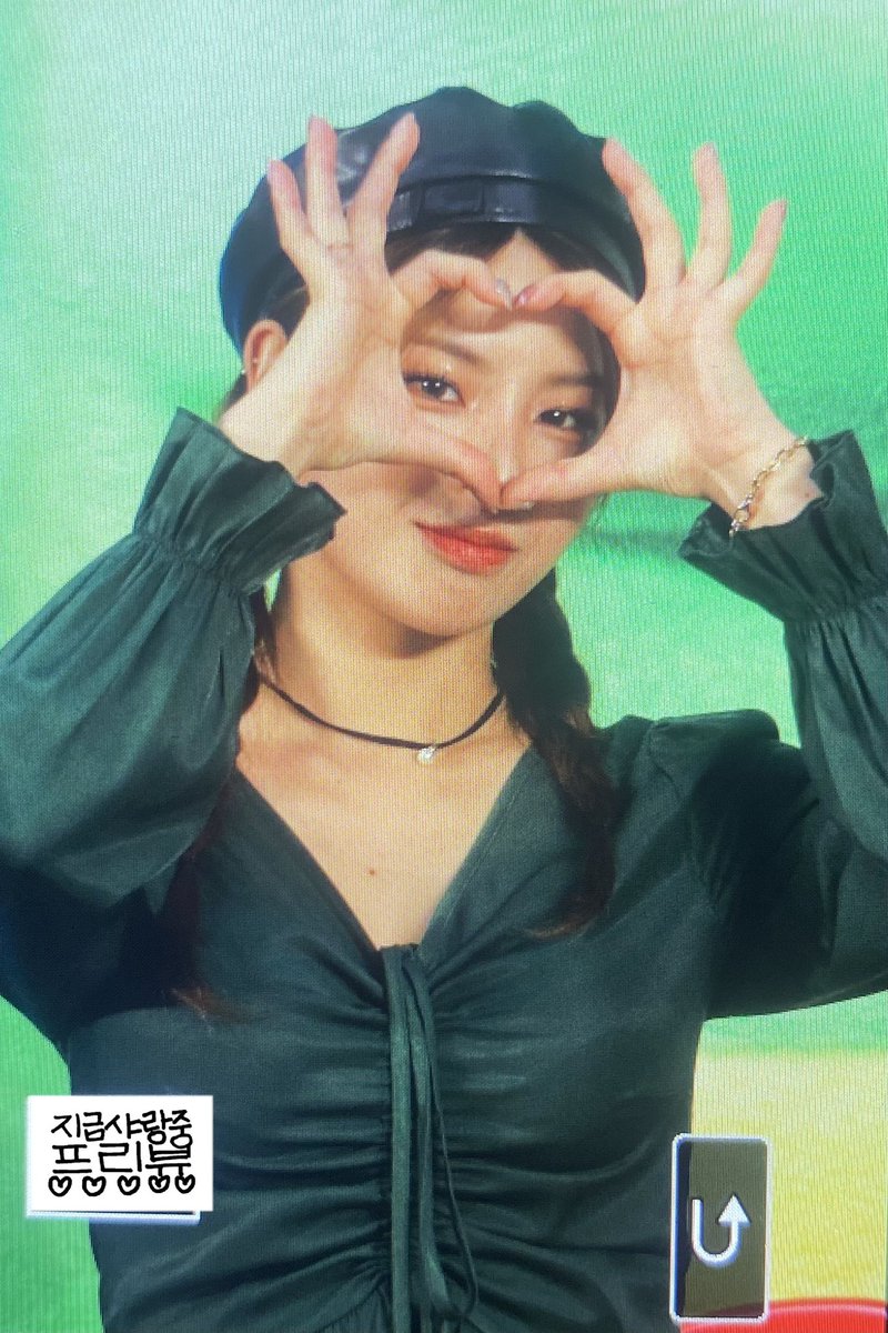 PF_seea's tweet photo. 230719 카와구치 프리뷰 

🫶🏻 🫶🏻 🫶🏻

#핑크판타지 #시아 #강은영 
#PINKFANTASY #seea
#ピンクファンタジー #シア  

@mydoll_ent @pinkfantasy_kr @pinkfantasy_jp https://t.co/YReJ6M5dcq