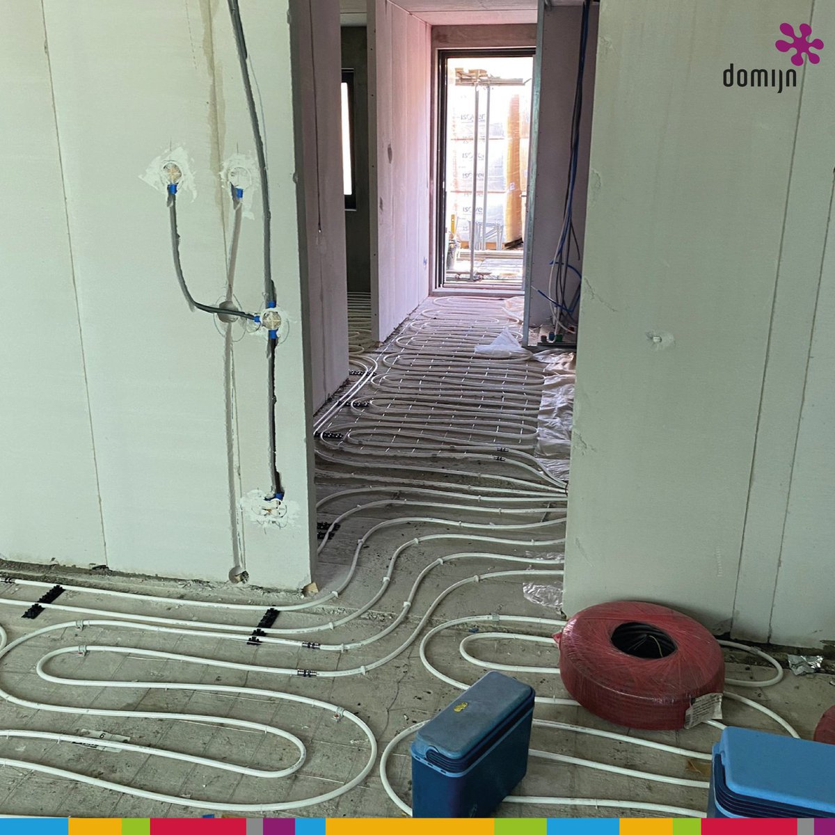 BOUWUPDATE l Een mijlpaal in Haaksbergen! Het hoogste punt van de 20 beneden- en bovenwoningen op 't Kempke is bereikt. Dit belangrijke moment vieren we samen met bouwpartner Trebbe.

linkedin.com/feed/update/ur…