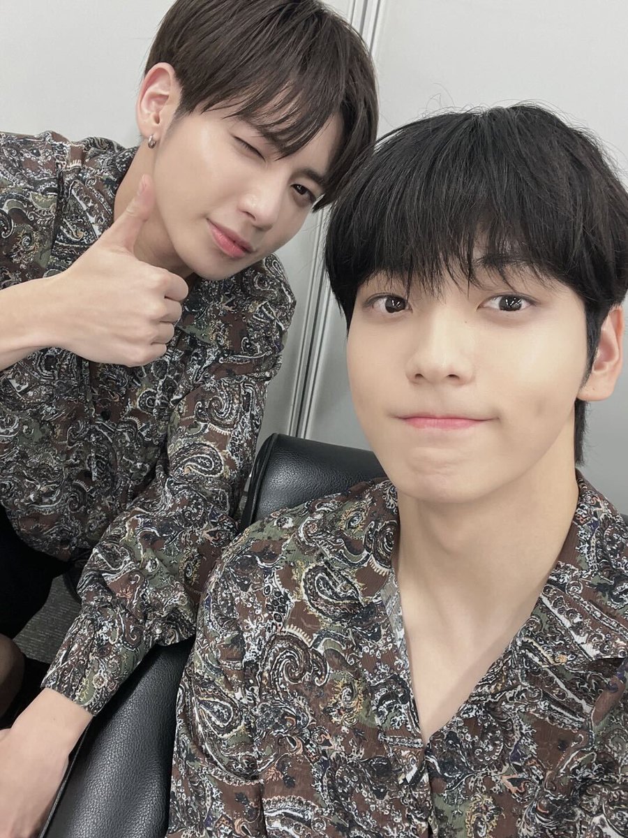 It was a complete thrill to witness Japan's promotion stage. The time we spent here was made extra remarkable by the gracious hospitality and superb planning. I, along with my fellow members, felt at ease because of the fans' good manners.