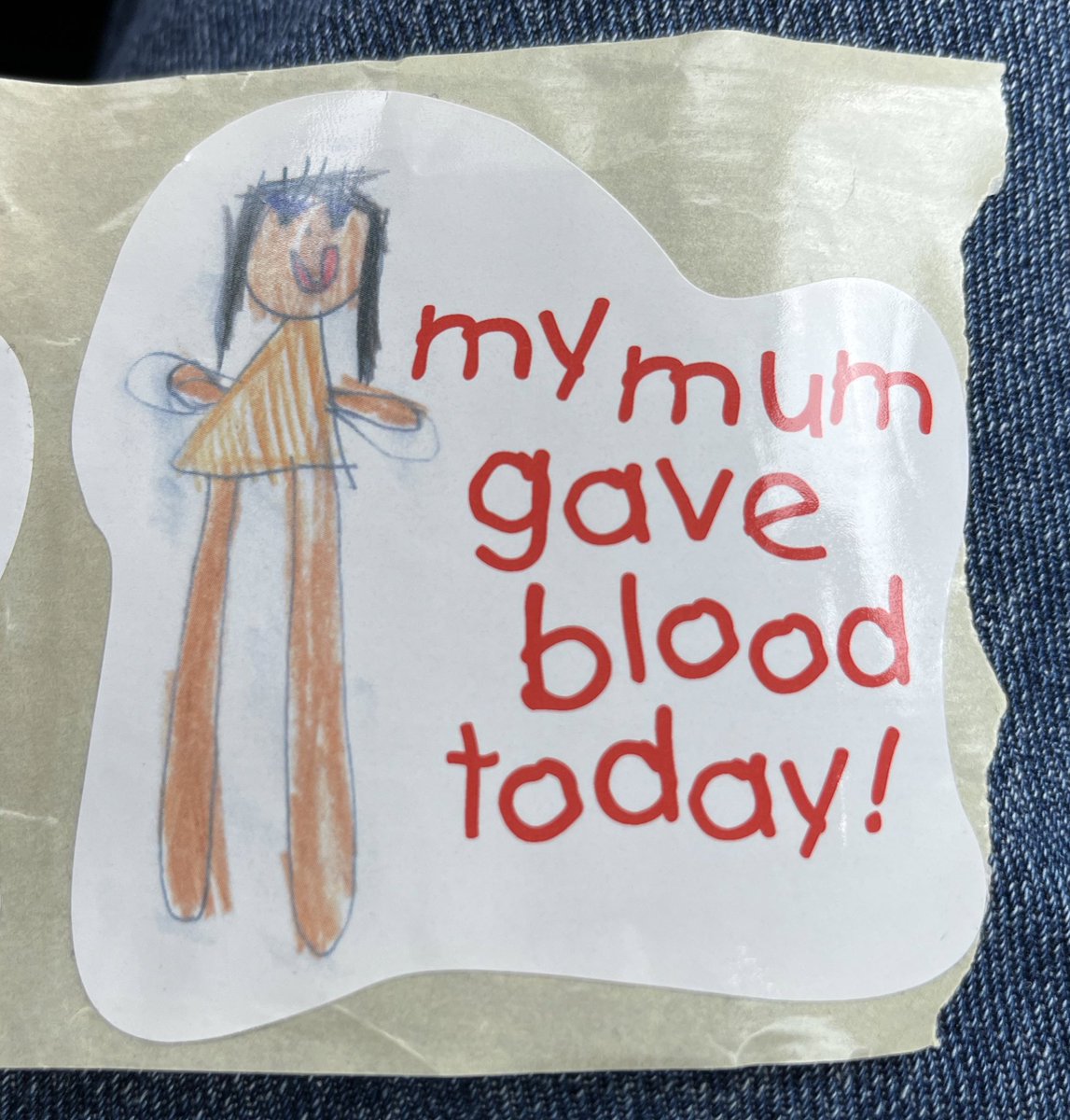 🩸A bit of propaganda for the school run. Giving blood takes only an hour out of your day and can be life-changing, maybe even life-saving. I’ve just donated and am now on the right side of a KitKat. If you can donate, please do. ❤️ <a href="/GiveBloodNHS/">NHS Blood Donation 🩸🩹</a>