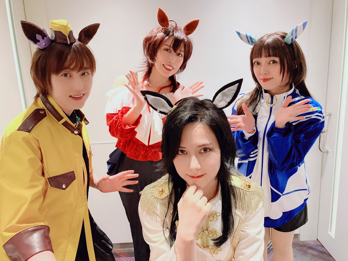 三女神様と、あけさん！ 楽屋がお隣で時々遊びに行くと、わー✨津田