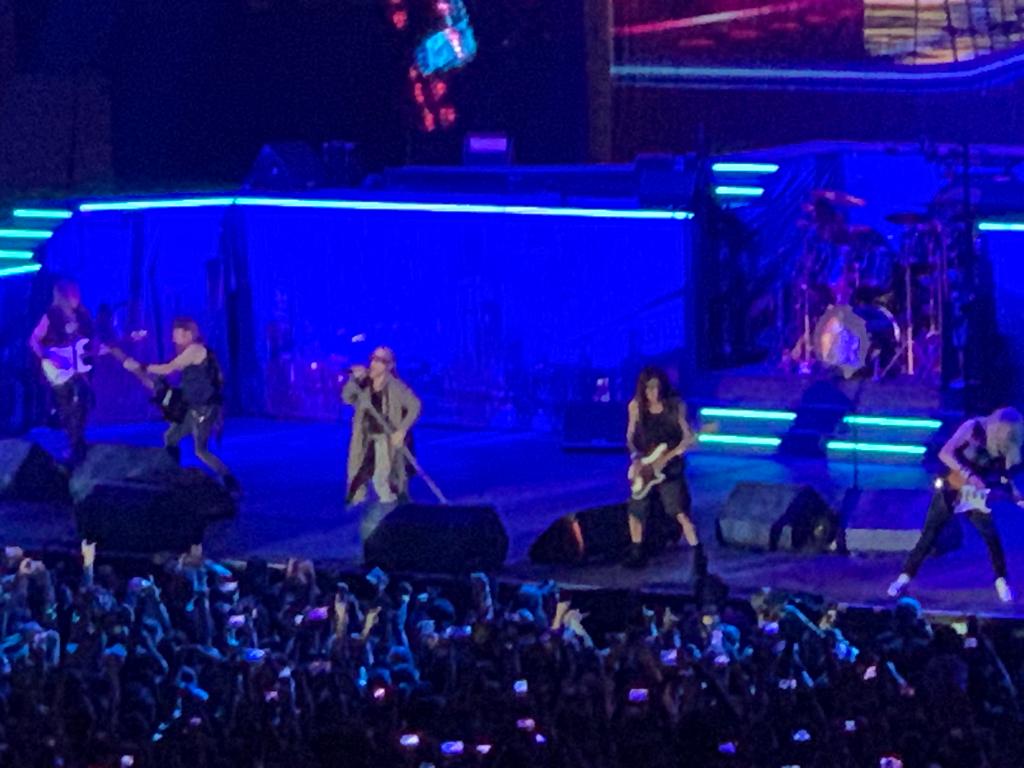 IkarosAngeloid's tweet photo. Conciertazo ayer de Iron Maiden en Barcelona!! https://t.co/ARaAIlfCG0