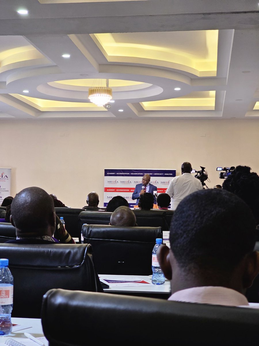 kariuki_soila's tweet photo. Public communications should adequately highlight the needs of the public 
~ State Department for Broadcasting and Telecommunications PS, Prof. Edward Kisiang'ani #KePCOtraining https://t.co/g9tqOanpVO