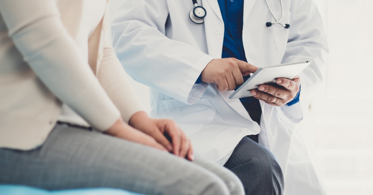 TannerHealth's tweet image. Ladies, did you know that urologists can provide valuable assistance beyond men's healthcare? Christopher Powell, MD, shares key instances when a woman should visit a urologist in this recent article: bit.ly/3JSVsIx 

#WomensHealth #TheScopeBlog #TannerHealthSystem