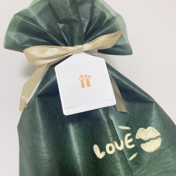 プレゼントありがとうございます😍 大好きなジェラピケが増えて嬉しい♡ 早速今夜から着て寝ようかな🤭 https://t.co/vwRh3ynXJ7<a href="/tag/%E3%83%96%E3%83%A9%E3%82%B8%E3%83%A3%E3%83%BC%E3%81%AE%E6%97%A5"class="tags"><span>#ブラジャーの日</span></a>