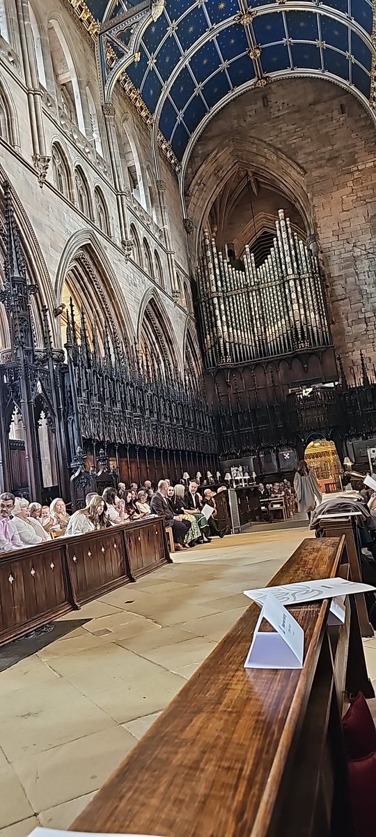 I'm at the @CumbriaUni graduation ceremony for our paramedic degree apprentices today, what a superb venue to celebrate the achievements of our @EastEnglandAmb staff at @CarlisleCath Carlisle Cathedral!