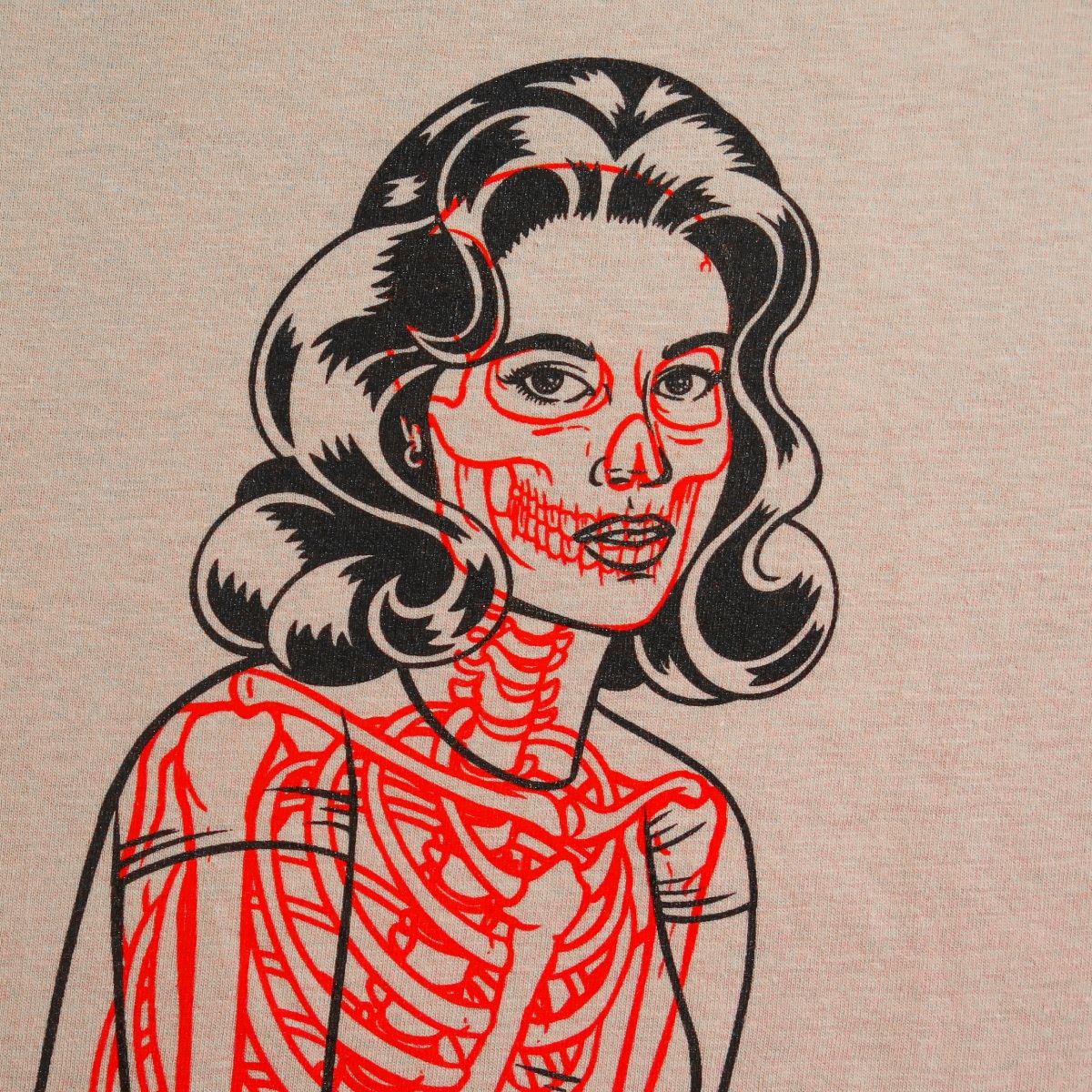 ConclaveBTN's tweet photo. Who doesn't love a bit of #Wearable #Art?! 😍 INTERNALLY YOURS by Brighton artist, Hutch.

Hand-pulled #screenprint by the artist on 100% organic cotton #tshirt: in our central #Brighton gallery, or https://t.co/DuP6UVkq0R

#arttshirt #tshirtart #tshirt #streetart #print #art https://t.co/Tnf2XO6kTQ