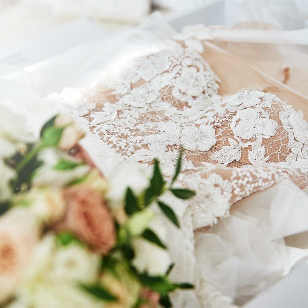 scanlondc's tweet photo. From every day items to your most precious momentos, you can always expect quality results and the highest level of care! #drycleaner #drycleaners #drycleaning #laundryservice #drycleaningservice #washandfold https://t.co/kfvbu659yt