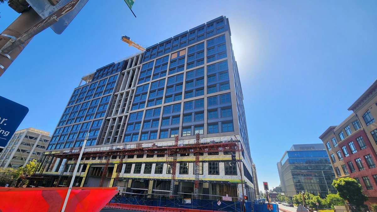 kjslaughter's tweet image. Here&apos;s a few recent housing development photos I snapped in Downtown Berkeley recently. Downtown is growing!

#infill #berkeleyprojects #EconomicDevelopment #housing @dwntwnberkeley