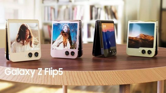 💖If you are interested in the Galaxy Z Flip, it's best to check the latest specifications and features directly from Samsung's website or official sources.💖 #GalaxyZFlip5 #JoinTheFlipSide #GalaxyxRM #wildlifewednesday #WednesdayMotivation #Wednesdayvibe