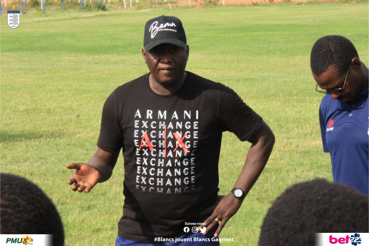 blancsdebamako's tweet photo. 🔵 Reprise des entrainements ce jour 26 Juillet 2023 au complexe Fousseyni Diarra sous la direction du coach Sekou Seck dit Bako. 

#BLANCSJOUENTBLANCSGAGNENT #Backo #communication  #Victoire #Foot #win #Ligue1 #PmuMaii #Follow #victoire #StadeMaliendeBamako https://t.co/xwQCrY1pCa