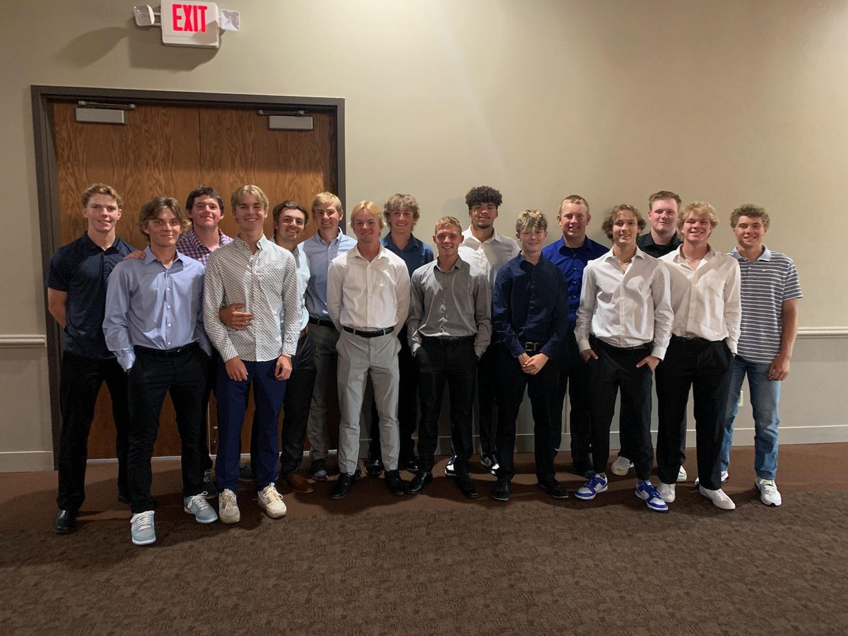 Looking sharp for the State Legion banquet.