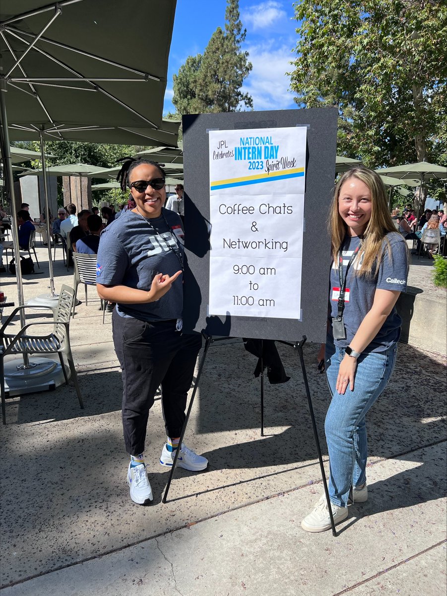 nasajplcareers's tweet image. Today, we continued our #NationalInternDay (Week) celebration by hosting a coffee chats and networking event for interns. Interns had the opportunity to meet with other interns, mentors, and other JPL colleagues to make more connections on Lab. 

#JPLInterns #NASAJPL #LIfeatJPL