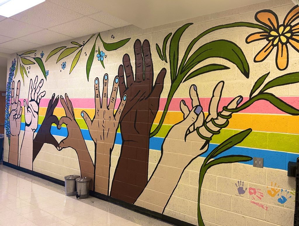 Loved finding @jhillshs new mural when I was out and about today! Designed and painted by our Spartan Scholars 💜🖤💛 @FontanaUnified #IBelieveInFUSD #ConnectSupportEmpower