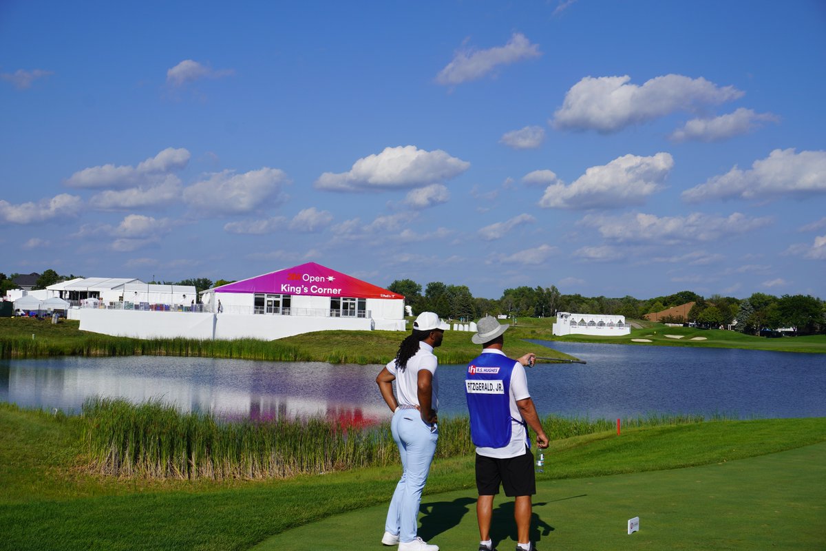 Larry Fitzgerald Jr golfing in the 3M Pro-am! #3MOpen #PGATour @LarryFitzgerald https://t.co/O3vRKVQ4jD