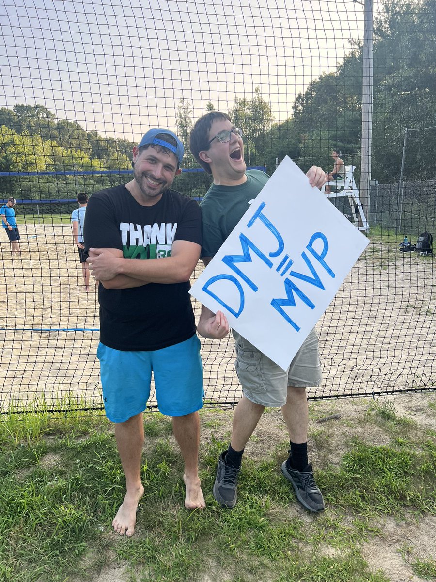 I MET HIM!!!!! #JoseDay <a href="/BVP_DRYWA/">Ms. Drywa</a> <a href="/davejose/">America's Cousin Dave</a>