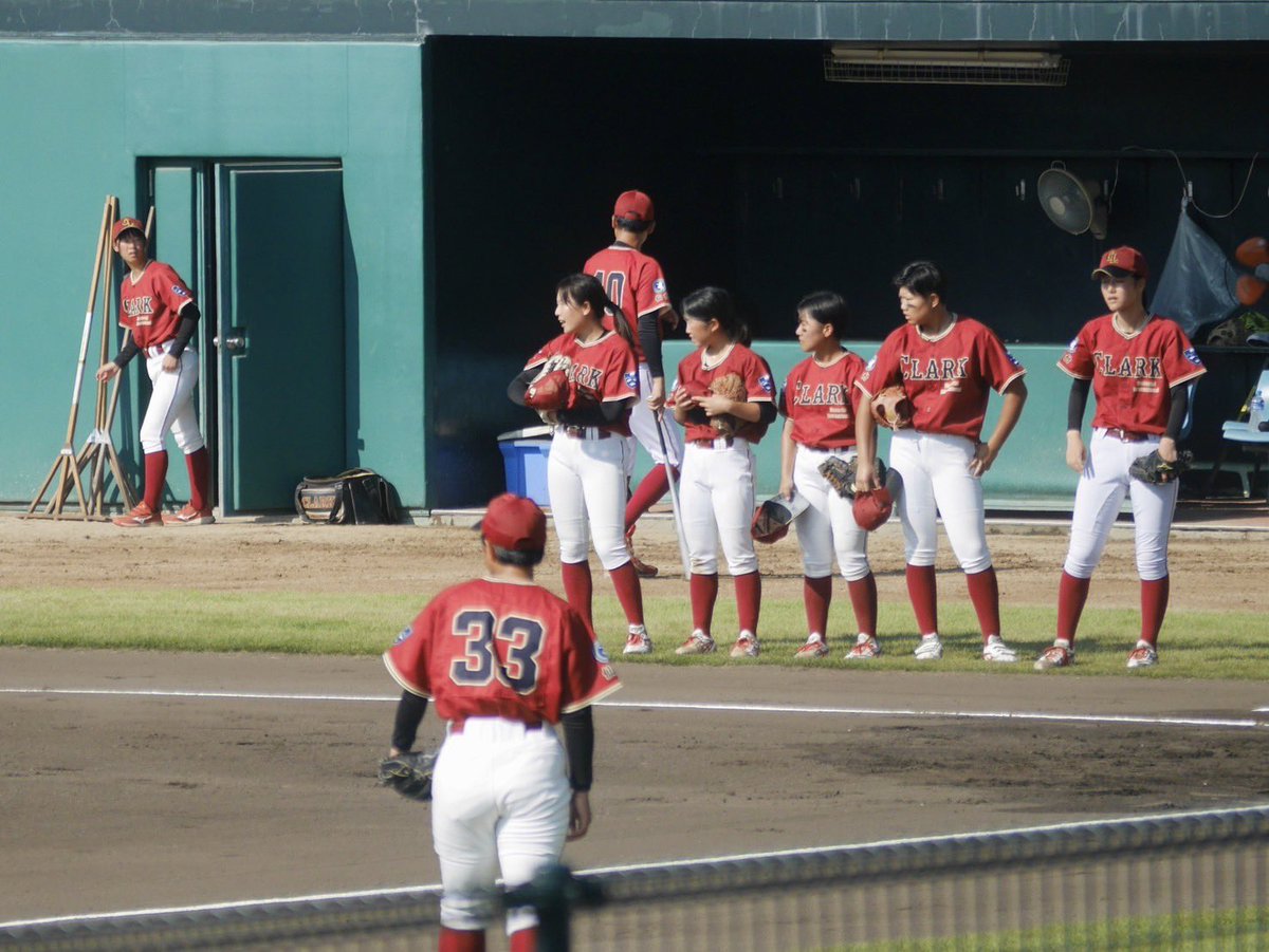 VK_jyoshiyakyu's tweet photo. ⚾第27回全国高等学校女子硬式野球選手権大会⚾
大会6日目　決勝トーナメント
丹波市 #つかさグループいちじま球場 
第1試合は
 #クラーク記念国際仙台　vs  #花巻東　です！
8時30分からPB予定です！
🧢ライブ配信は #バーチャル高校野球 で❕❕
 https://t.co/jqPqs7pdpK
 #高校野球 #女子高校野球 https://t.co/B8ujw4XE1s