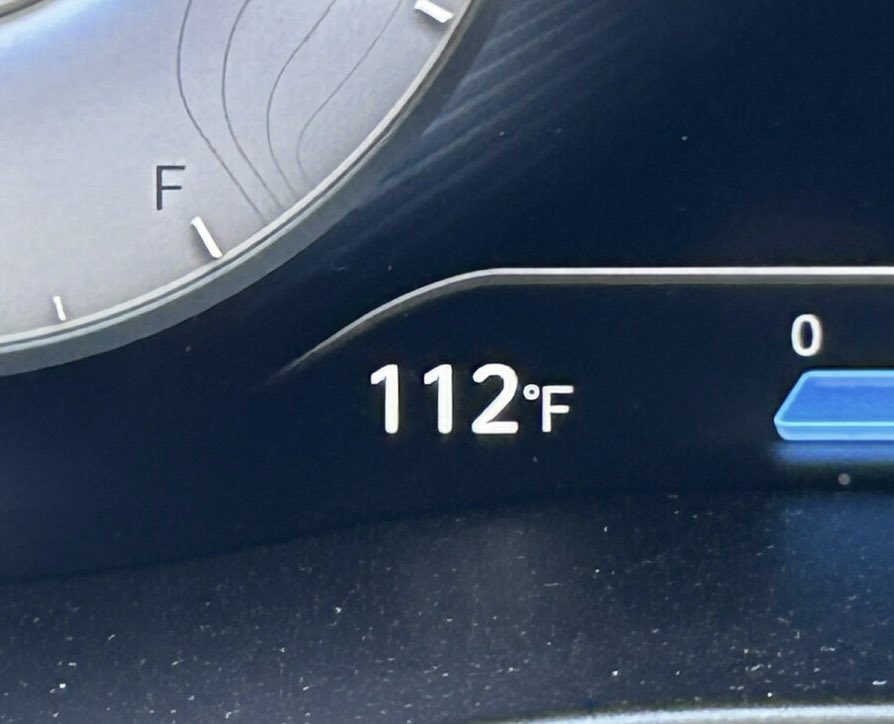 CoachMonica35's tweet photo. Walked up to the complex with a cup of water. Was told I cannot enter unless I throw it in the trash.

112 degrees 🤒🥵

Make that money though Triple Crown 🤑🤑🤑

@thealliancefp @triplecrownspts @TCSFastpitch https://t.co/qDknS4CWcG