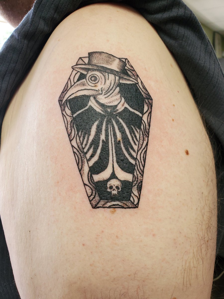 When you need to heal the trauma of being a vaccine-focused epidemiologist during a pandemic, you get a plague doctor tattoo!