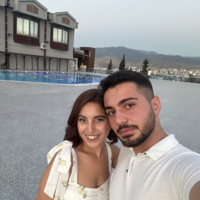 ciceksema94's tweet photo. #YeniProfilResmi https://t.co/W35JQmTxG6