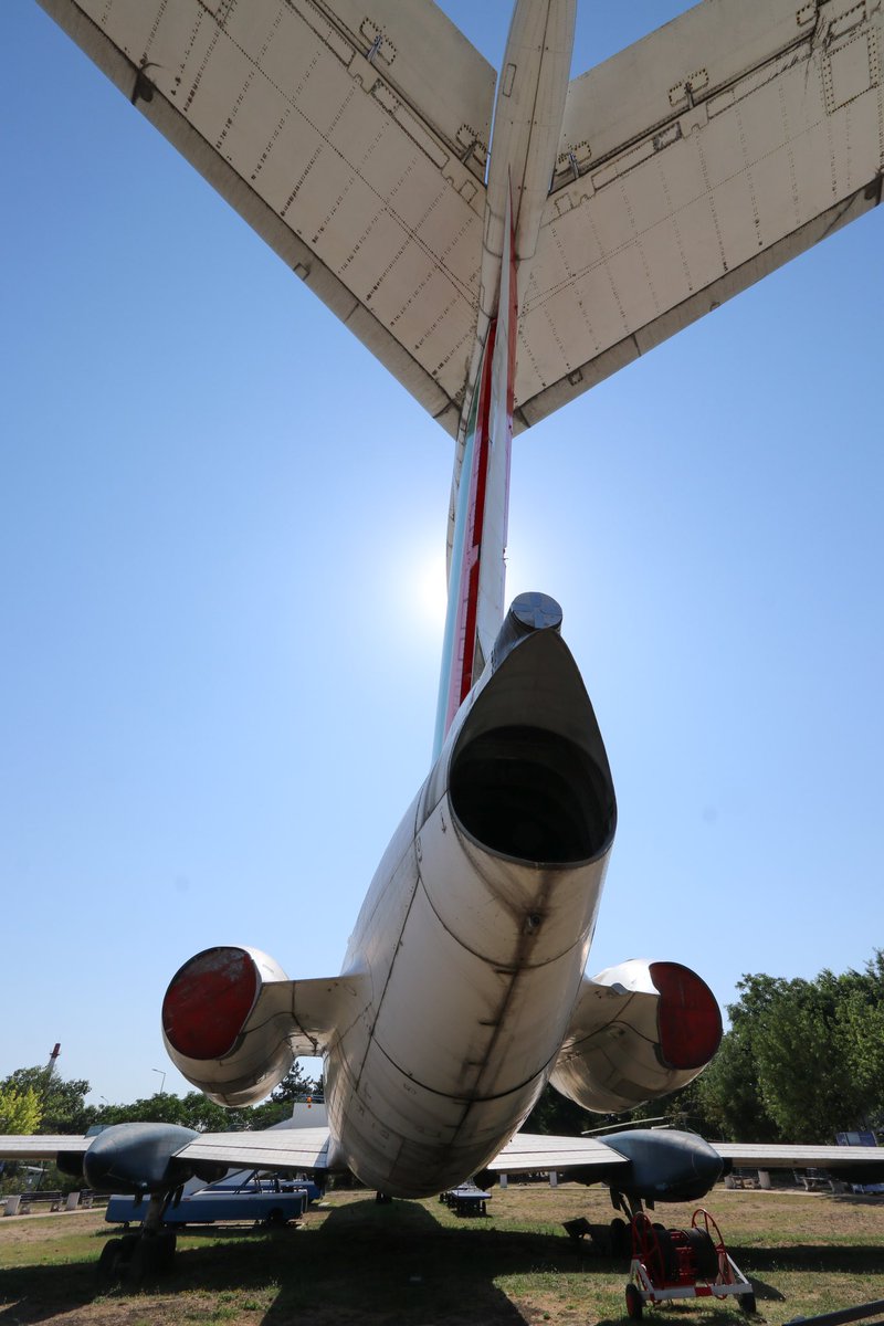 josviaque's tweet photo. ✈️ #Tupolew #Tu154 B-2 #Balkan.u w kolejnych detalach. 🇧🇬 #BulgarianAirlines #Burgas #muzeum #LBBG #BOJ #Bułgaria https://t.co/dlHGn6LHNE