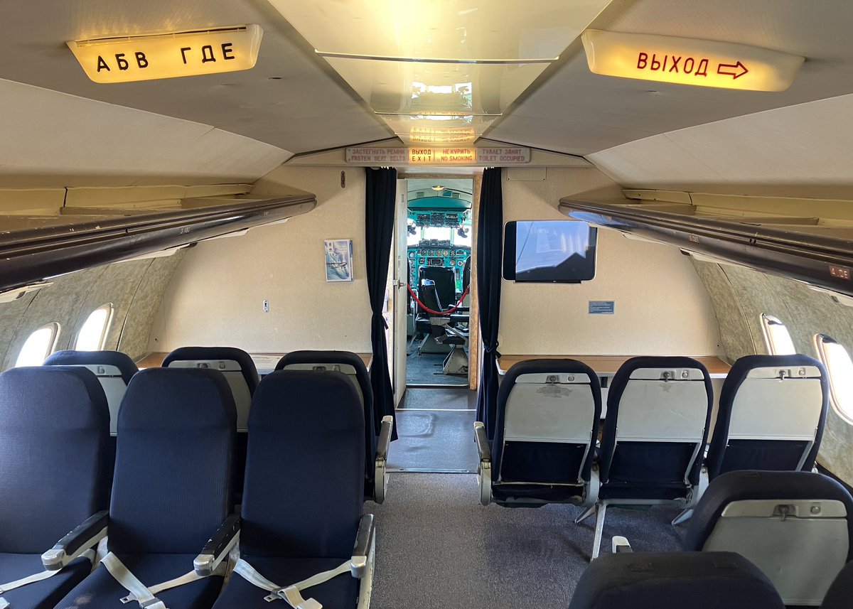 josviaque's tweet photo. ✈️ #Tupolew #Tu154 B-2 #Balkan.u w kolejnych detalach. 🇧🇬 #BulgarianAirlines #Burgas #muzeum #LBBG #BOJ #Bułgaria https://t.co/dlHGn6LHNE