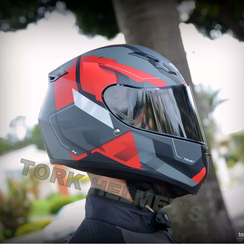 ggukgarden's tweet photo. @shopee_br em breve meus looks serão baseados em roupas de motociclista pq tirei carteira recentemente, mas estou tranquila pq sei q posso encontrar todos os itens na shopee, inclusive já estão no meu carrinho aguardando esse cupom ❤️ #ShopeeQuiz https://t.co/mPdcqFquFR