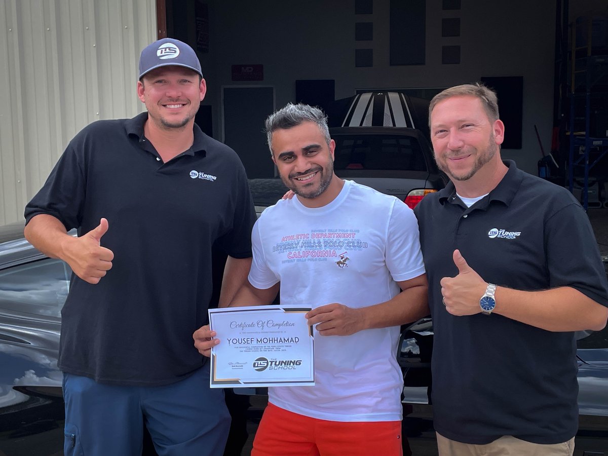 TuningSchool's tweet photo. Yousef spent a few days with us learning more about SCT and Holley EFI tuning. 
Our private classes allow us to tailor your class experience to exactly what you want to learn. 
If you have more questions: https://t.co/YxBaEd7eh0
#sct #holleyefi #efituning #knowledgeishorsepower https://t.co/di1t74yCGS