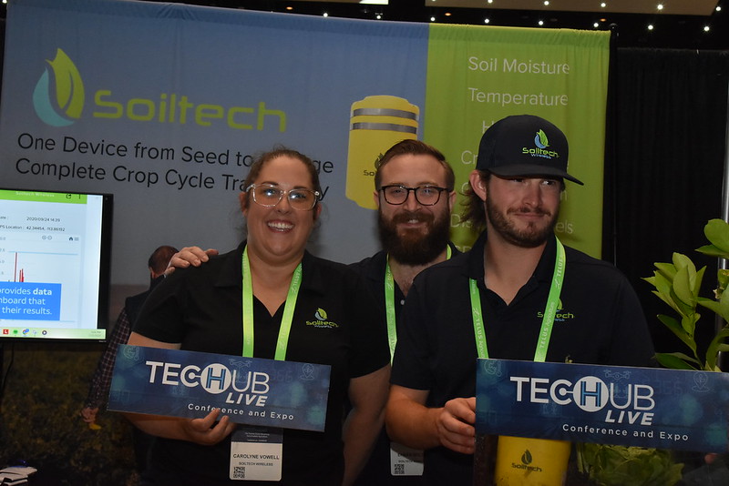 SoiltechW's tweet image. From a leading session about soil sampling to conversations at our booth, we&apos;ve had a great time at #TechHubLIVE this week!