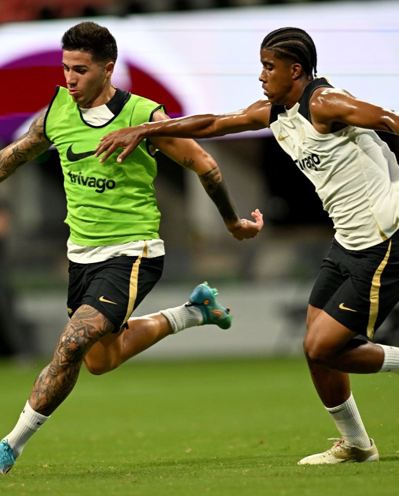 This midfield pivot today would be interesting. Hope they both start