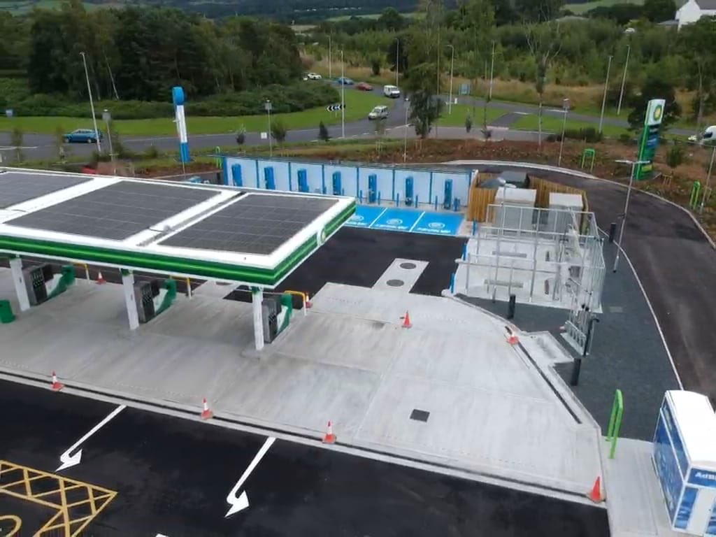 phdemd's tweet photo. Another one handed over today snag free…. Thanks to my wee squad and all subbies involved for all the hard work…. 👏👏👏👏 MFG Tweedbank done and dusted. https://t.co/a9ldNHvcyy